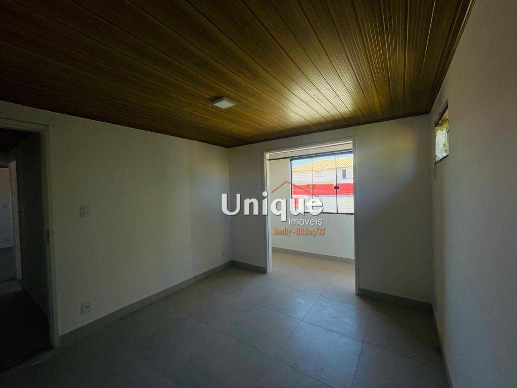 Apartamento para alugar com 2 quartos, 80m² - Foto 4