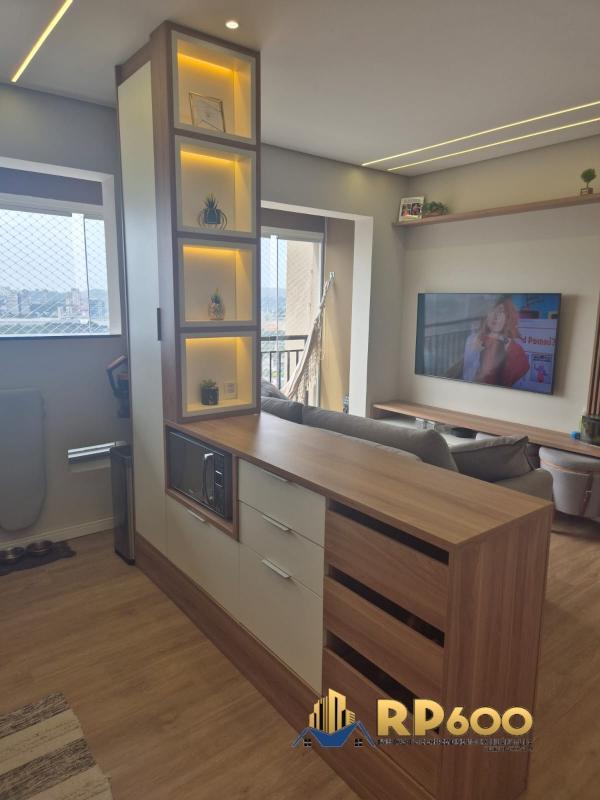 Apartamento à venda com 2 quartos, 62m² - Foto 18