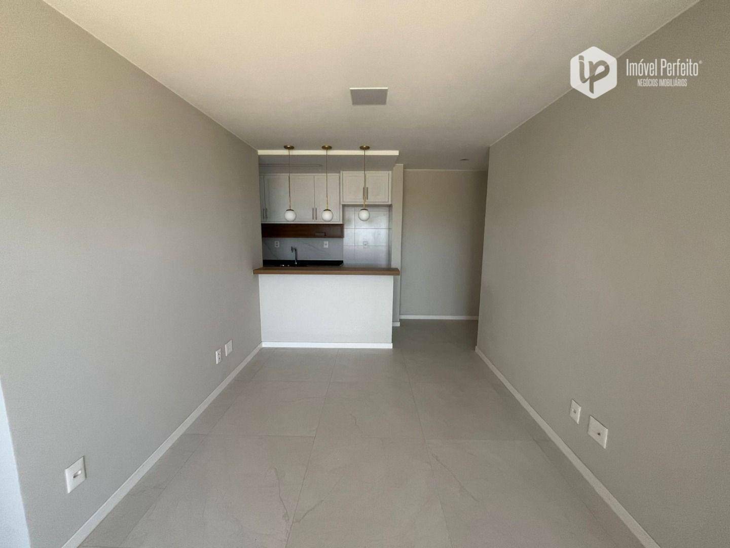 Apartamento para alugar com 2 quartos, 69m² - Foto 5