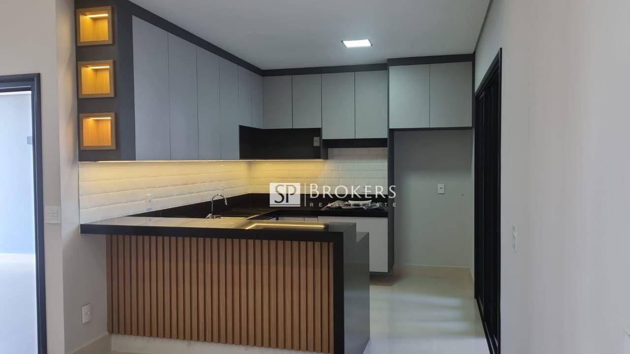 Casa de Condomínio à venda com 3 quartos, 137m² - Foto 1