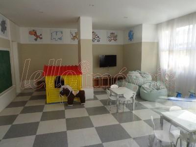 Apartamento para alugar com 3 quartos, 84m² - Foto 32