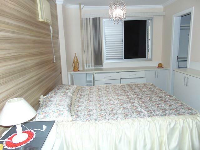 Apartamento à venda com 3 quartos, 140m² - Foto 10