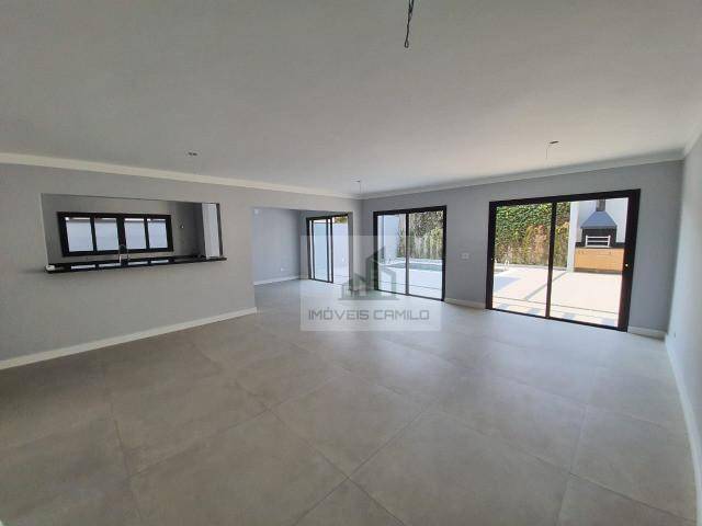 Casa à venda com 4 quartos, 245m² - Foto 11