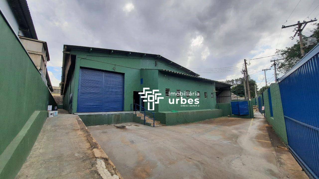 Depósito-Galpão-Armazém para alugar, 680m² - Foto 2