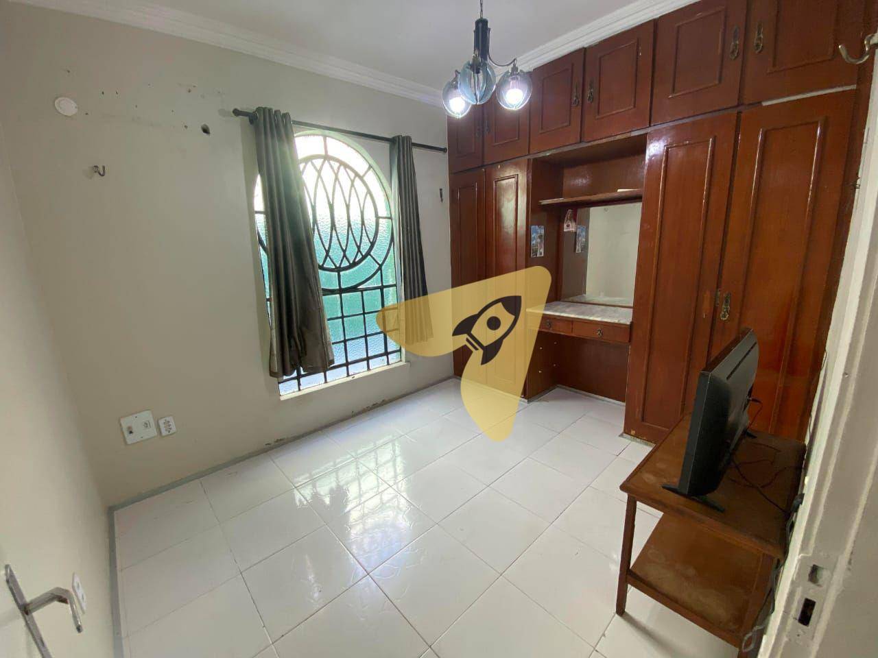 Casa de Condomínio à venda com 4 quartos, 300m² - Foto 10