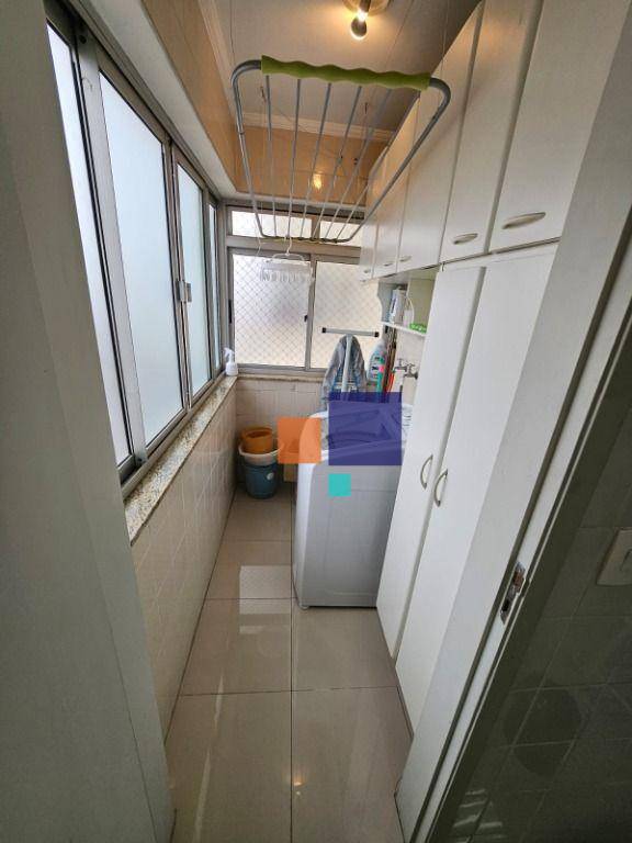 Apartamento à venda com 2 quartos, 64m² - Foto 14