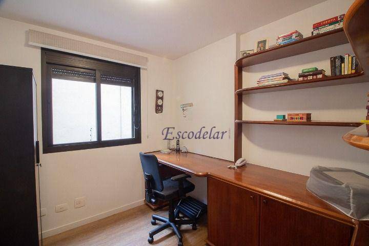 Apartamento à venda com 4 quartos, 193m² - Foto 29