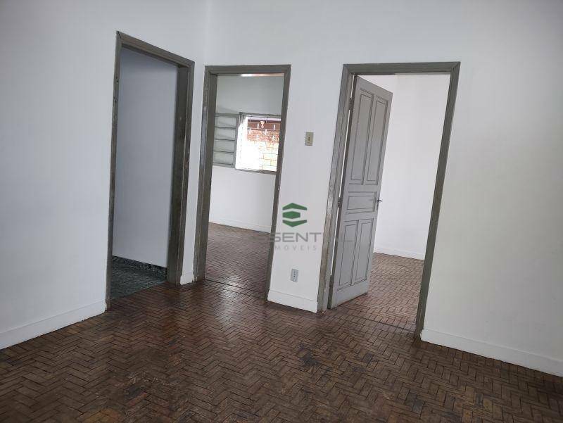 Casa para alugar com 3 quartos, 150m² - Foto 7