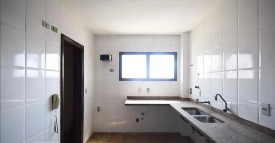 Apartamento à venda com 4 quartos, 365m² - Foto 3