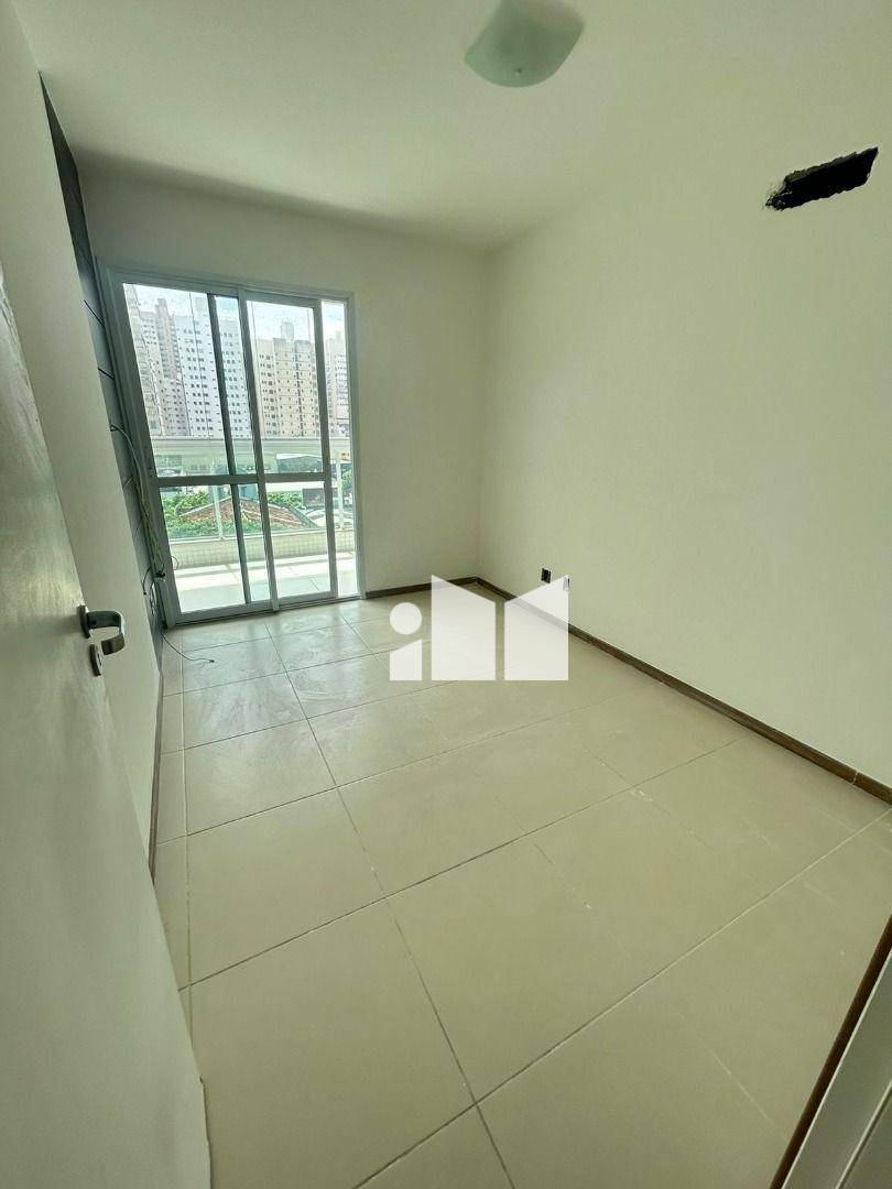 Apartamento à venda com 3 quartos, 110m² - Foto 12