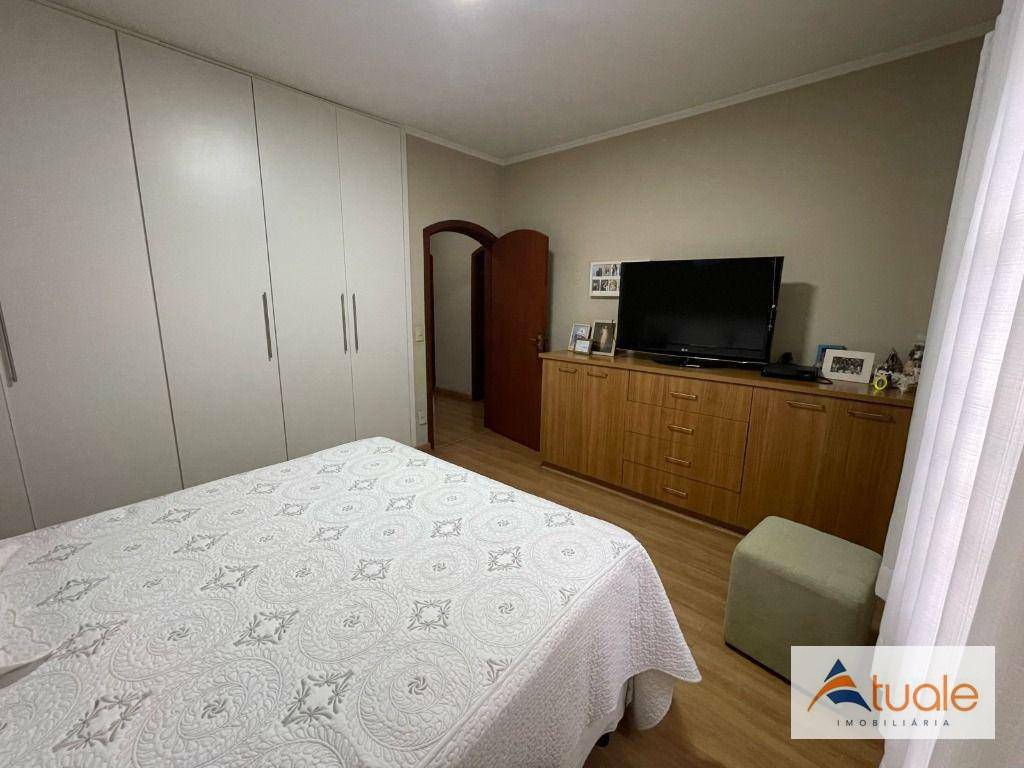 Casa à venda com 3 quartos, 278m² - Foto 13