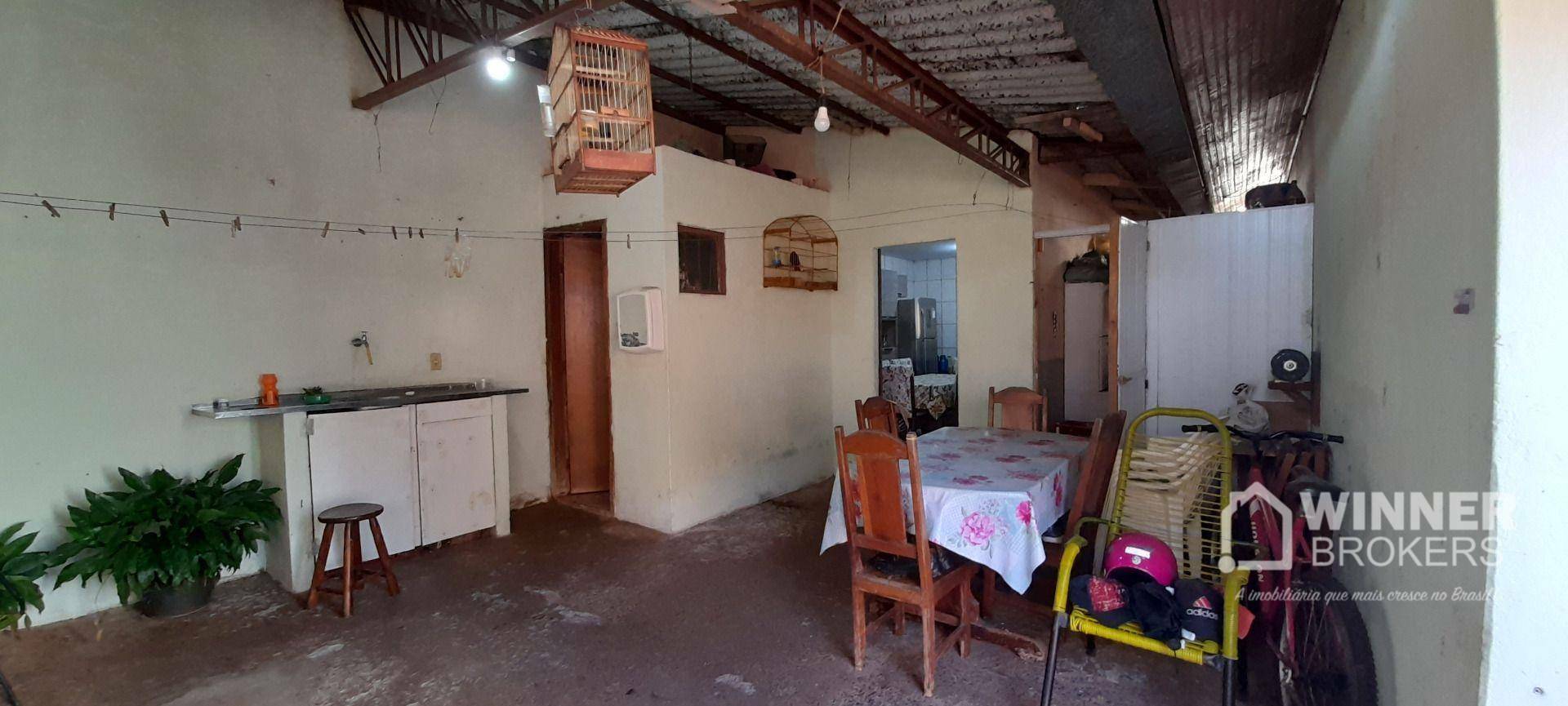 Casa à venda com 3 quartos, 95m² - Foto 4