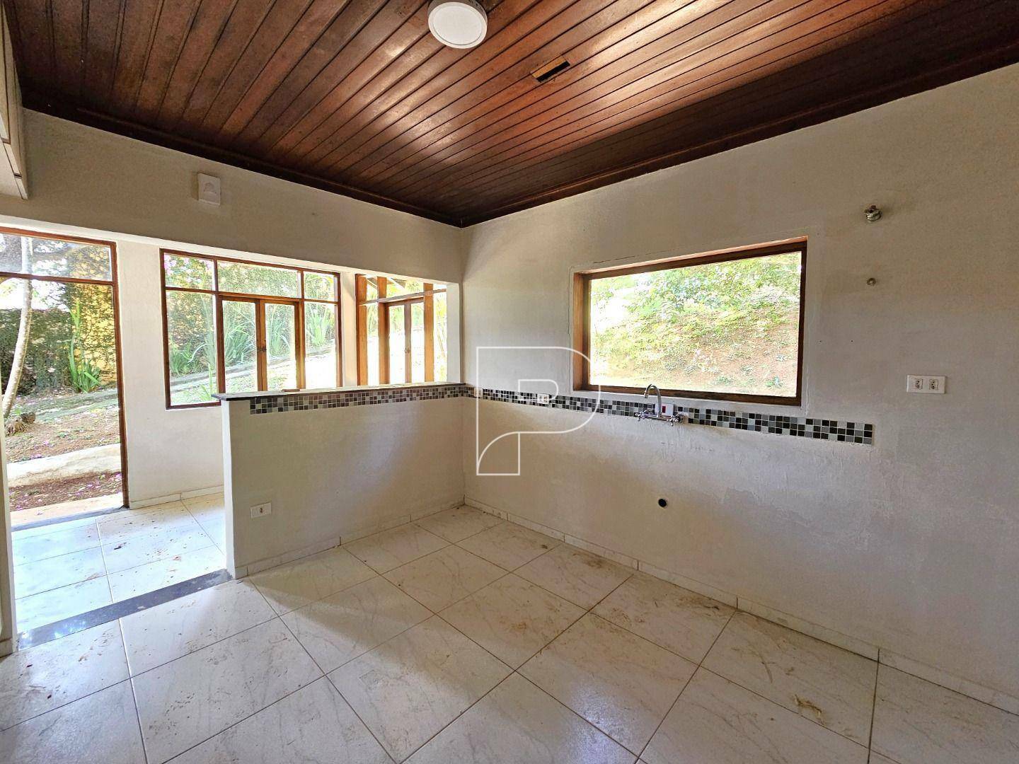 Casa de Condomínio à venda com 4 quartos, 300m² - Foto 9