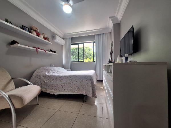 Apartamento à venda com 5 quartos, 200m² - Foto 23