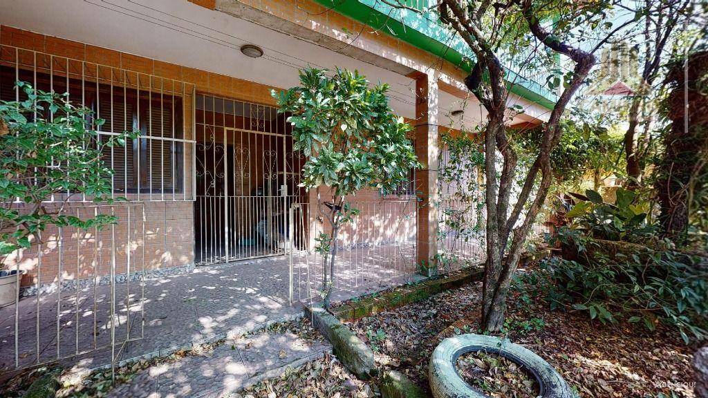 Casa à venda com 3 quartos, 390m² - Foto 44