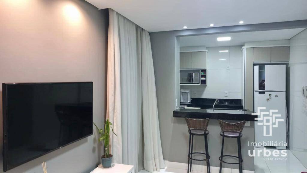 Apartamento à venda com 2 quartos, 42m² - Foto 2