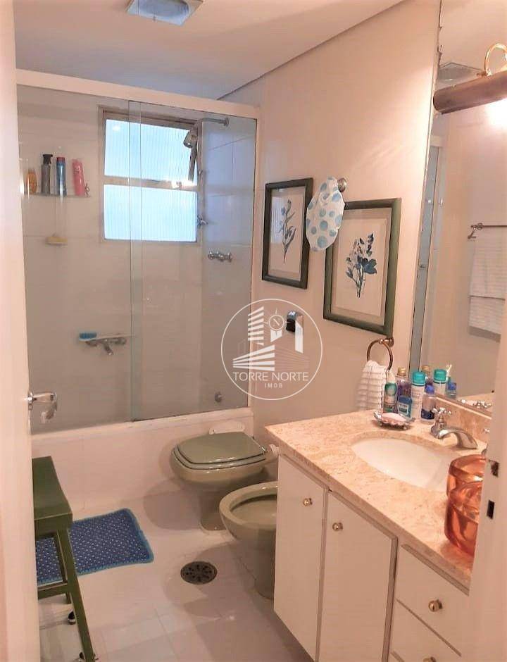 Apartamento à venda com 2 quartos, 100m² - Foto 12