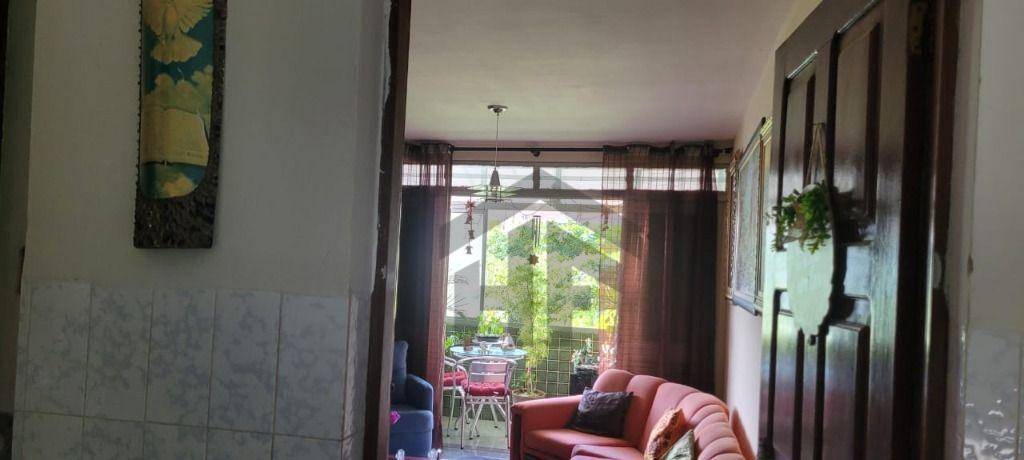 Apartamento à venda com 3 quartos, 101m² - Foto 3