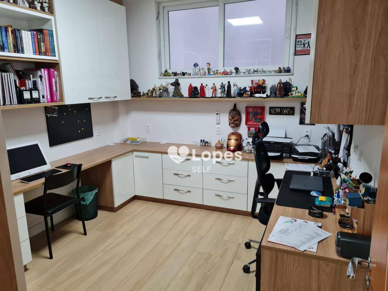 Apartamento à venda com 3 quartos, 140m² - Foto 11