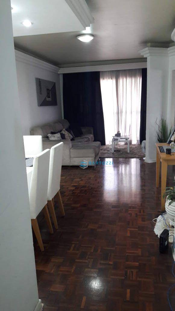 Apartamento à venda com 2 quartos, 92m² - Foto 1