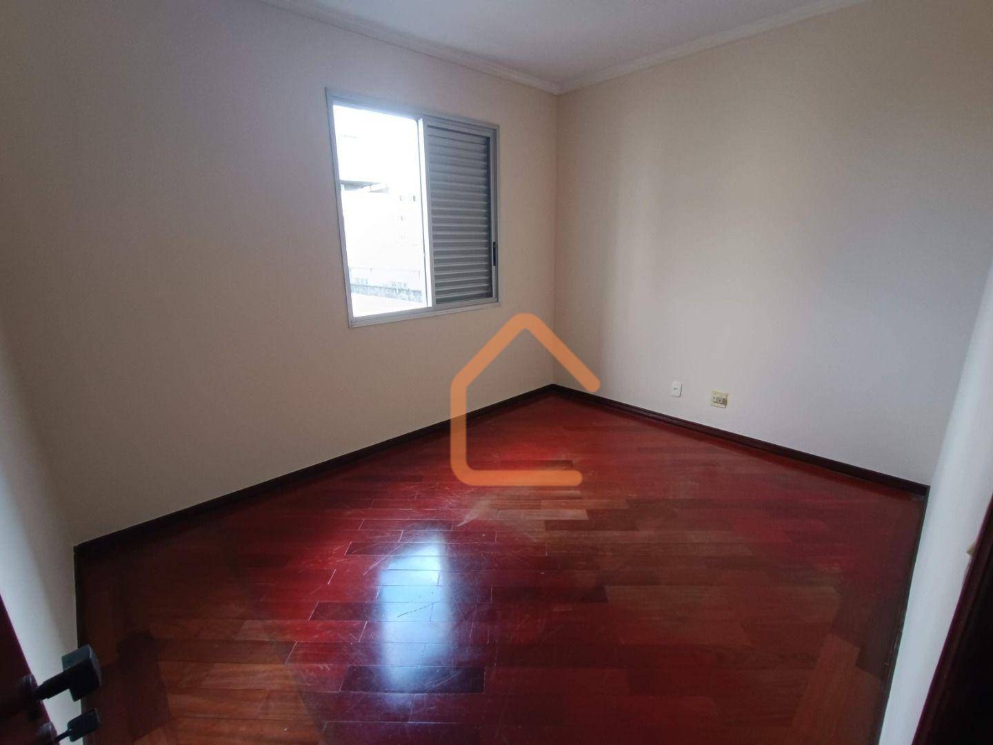 Apartamento para alugar com 3 quartos, 149m² - Foto 4