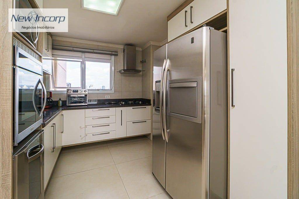 Apartamento à venda com 3 quartos, 210m² - Foto 26