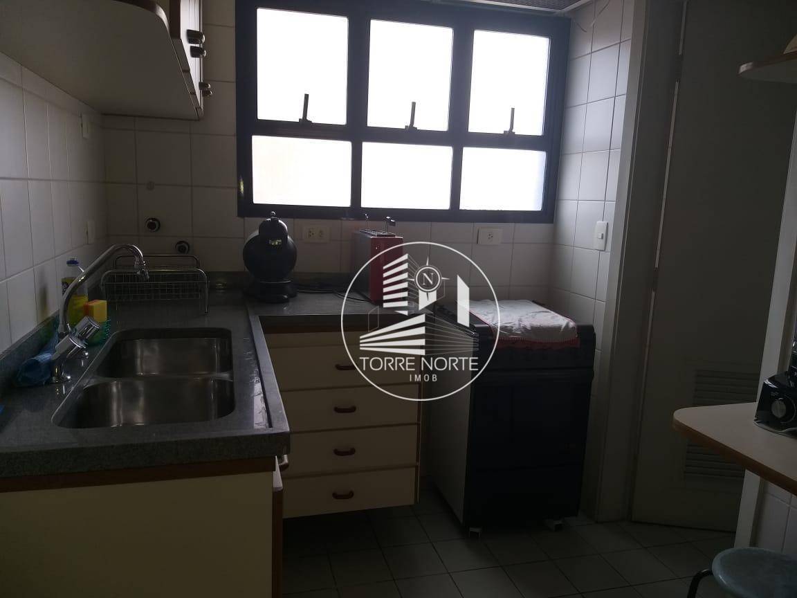 Apartamento à venda com 3 quartos, 96m² - Foto 10