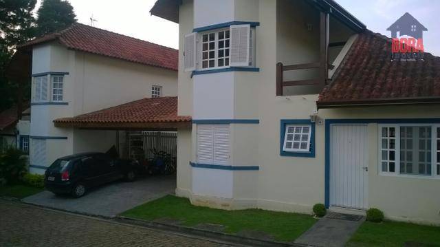 Casa à venda com 3 quartos, 170m² - Foto 1