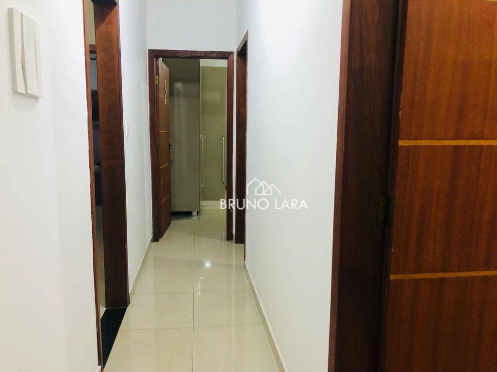 Casa à venda com 3 quartos, 250m² - Foto 18