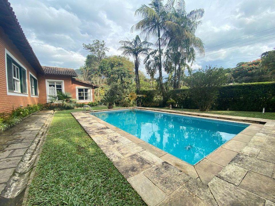 Casa de Condomínio à venda com 4 quartos, 3495m² - Foto 2