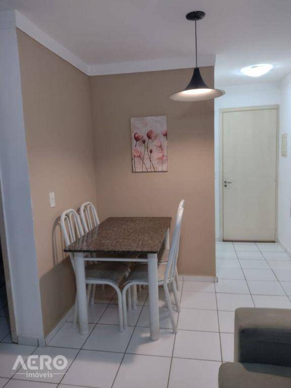 Apartamento à venda com 2 quartos, 54m² - Foto 3