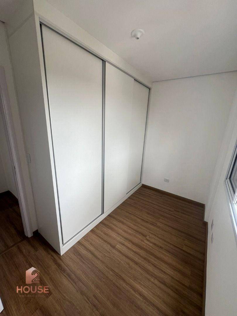 Apartamento para alugar com 2 quartos, 86m² - Foto 9