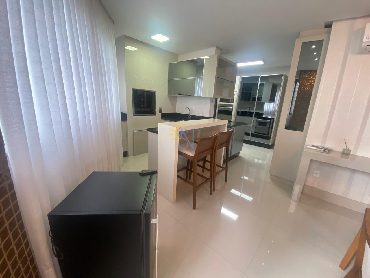 Apartamento para alugar com 3 quartos, 130m² - Foto 9