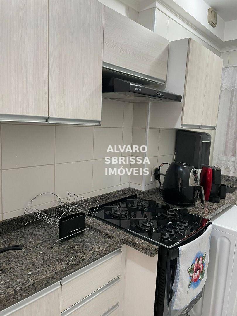 Apartamento à venda com 2 quartos, 62m² - Foto 5