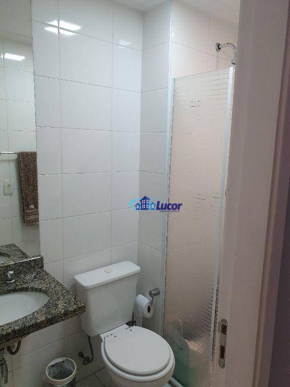 Apartamento à venda com 2 quartos, 55m² - Foto 18