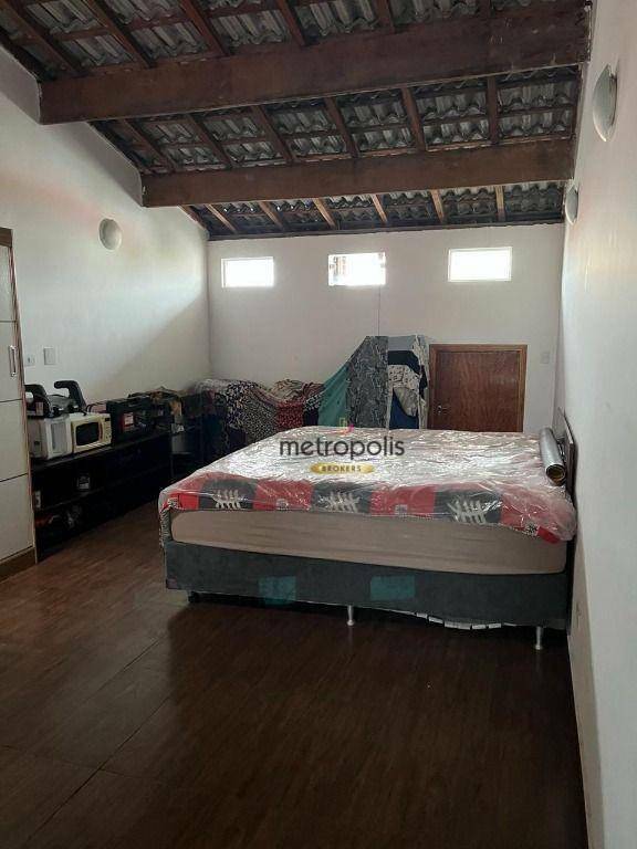 Sobrado à venda com 3 quartos, 210m² - Foto 33