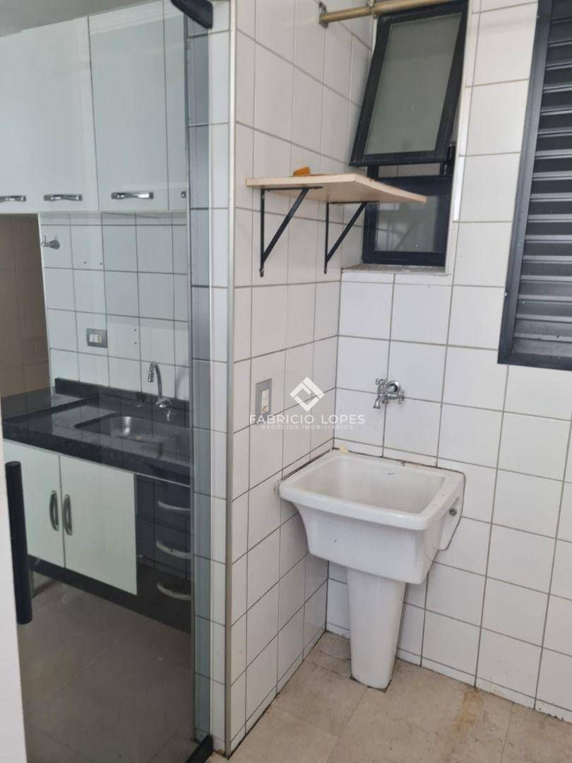 Apartamento à venda com 2 quartos, 61m² - Foto 7