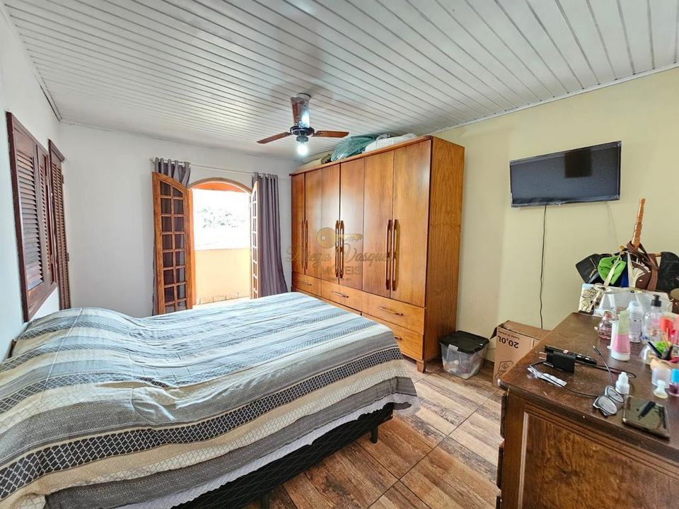 Casa à venda com 4 quartos, 145m² - Foto 18