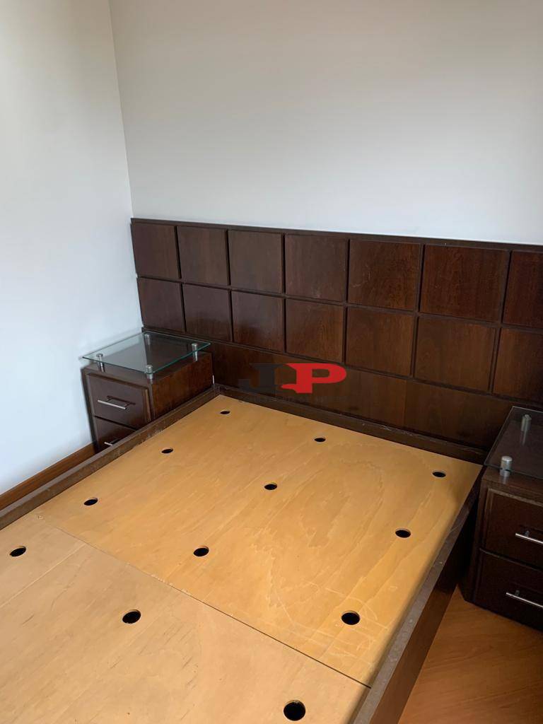 Apartamento para alugar com 2 quartos, 55m² - Foto 17