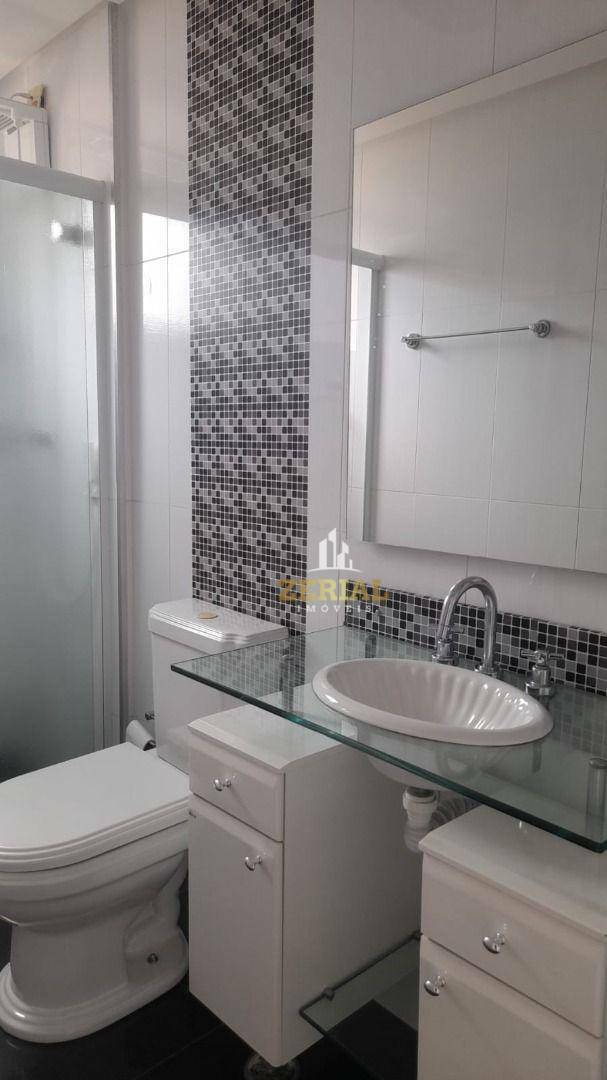 Apartamento para alugar com 2 quartos, 64m² - Foto 23