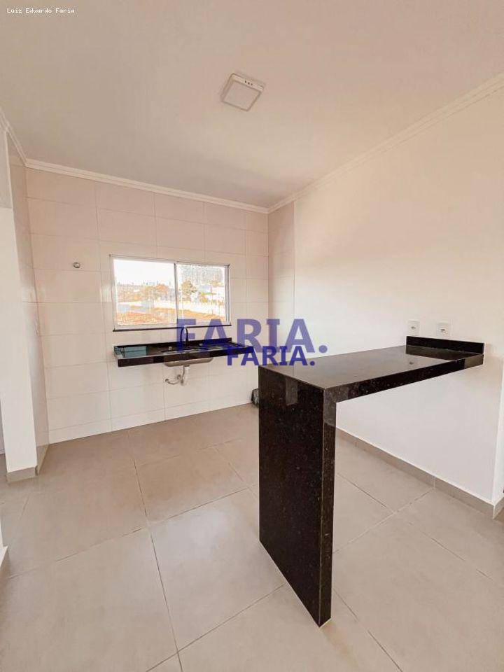 Apartamento à venda com 2 quartos, 47m² - Foto 4