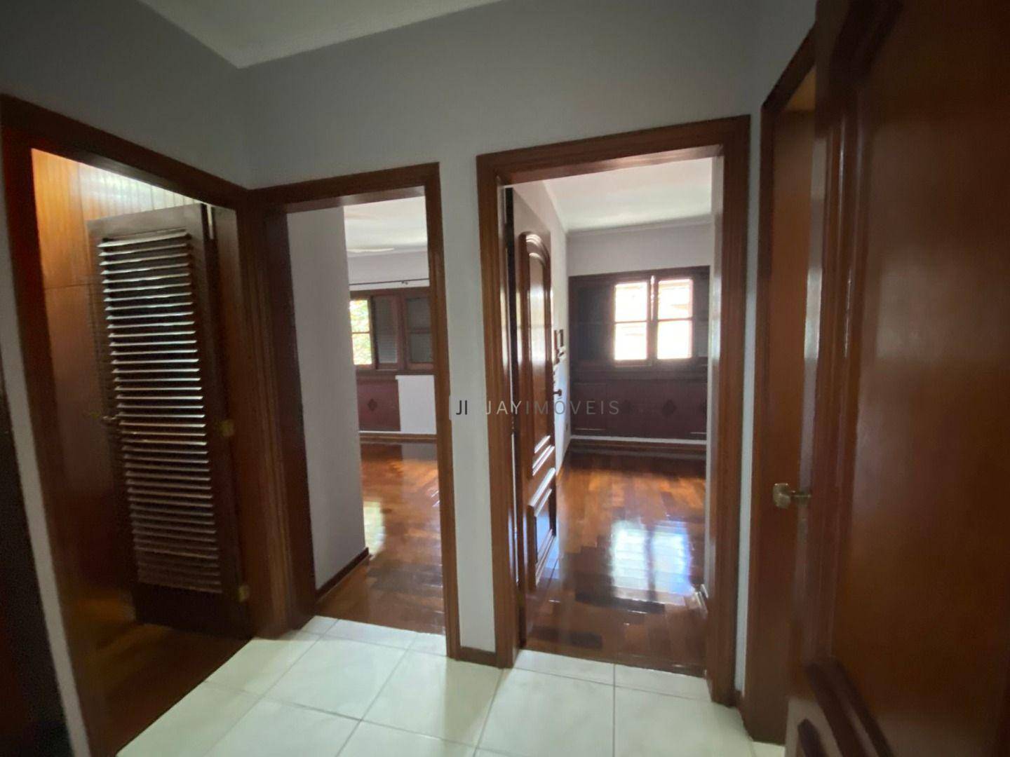 Sobrado à venda com 4 quartos, 340m² - Foto 16