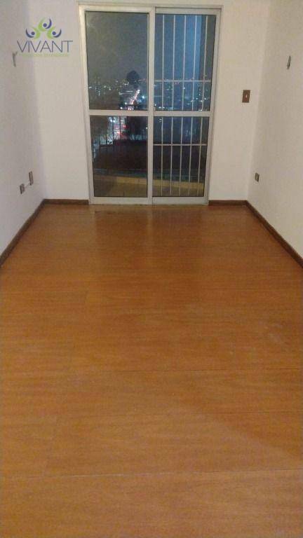 Apartamento à venda com 3 quartos, 87m² - Foto 3