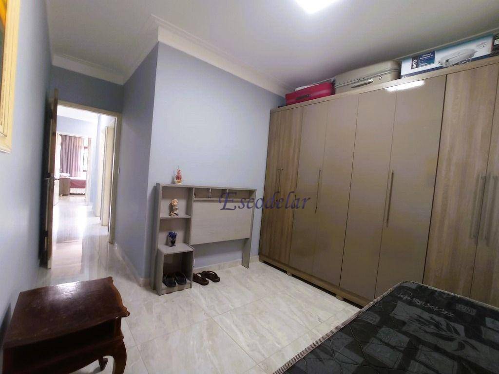 Sobrado à venda com 4 quartos, 200m² - Foto 29