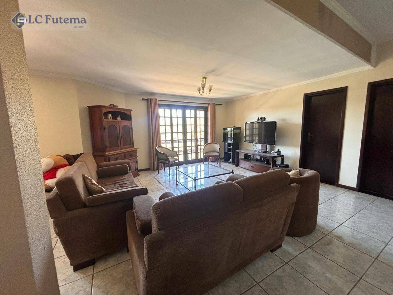 Casa de Condomínio à venda com 4 quartos, 650m² - Foto 4