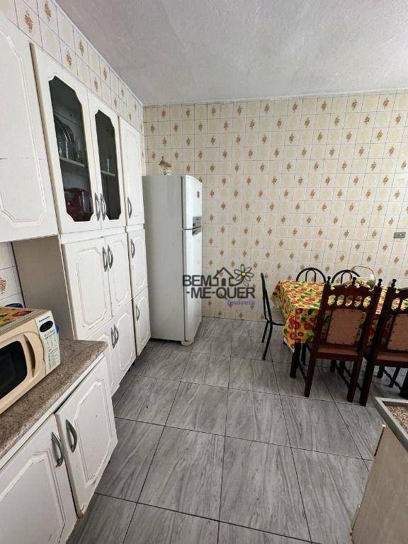 Casa à venda com 3 quartos, 190m² - Foto 24