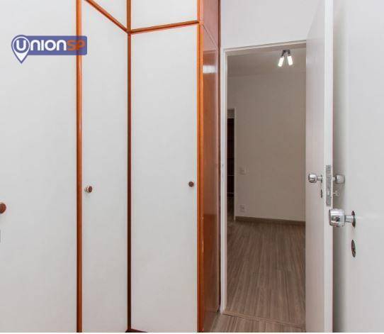 Apartamento à venda com 2 quartos, 63m² - Foto 6