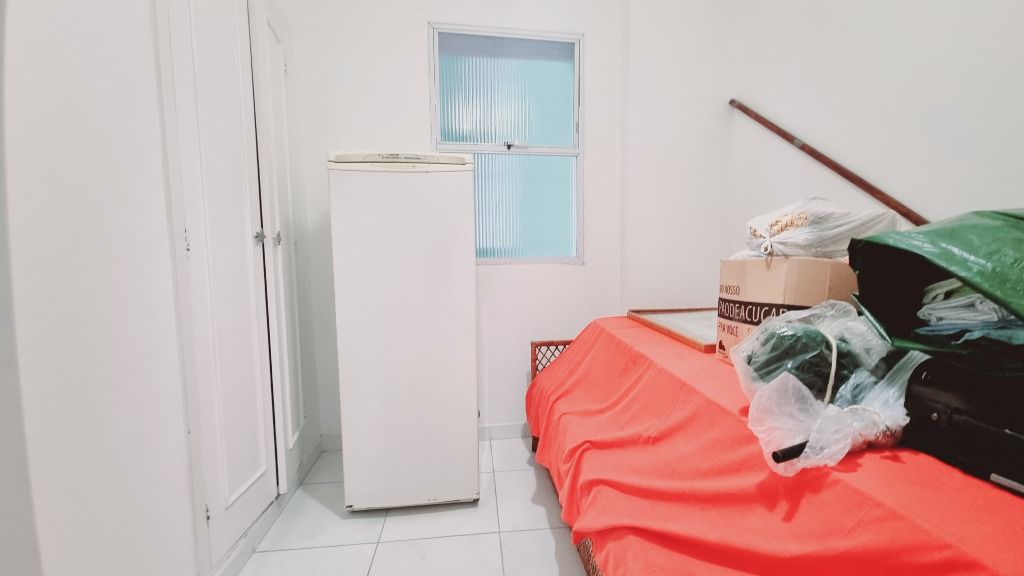 Apartamento à venda com 3 quartos, 200m² - Foto 23