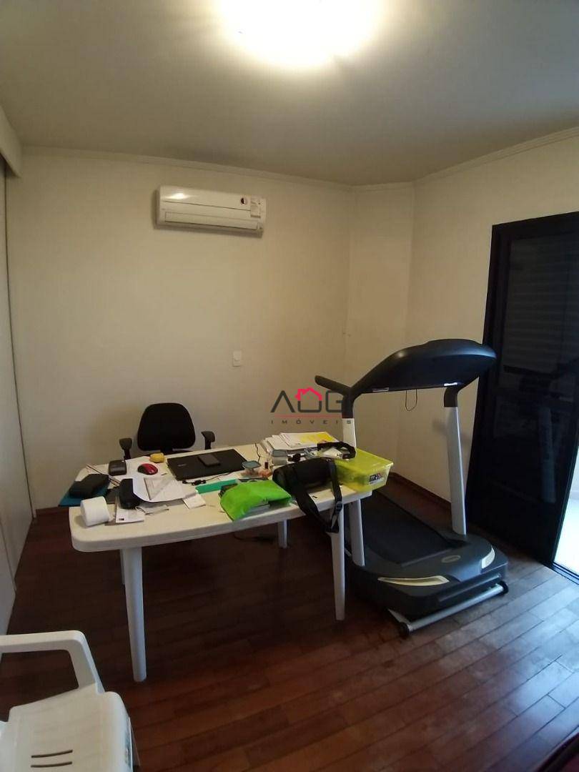 Apartamento à venda com 3 quartos, 197m² - Foto 25