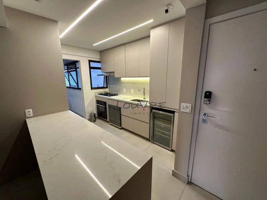 Apartamento à venda com 3 quartos, 90m² - Foto 4